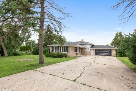 3928 N Cass Avenue, Westmont, Illinois 60559, Estados Unidos