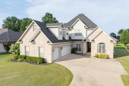 4312 Lochmoor Circle, Jonesboro, Arkansas 72405-8098