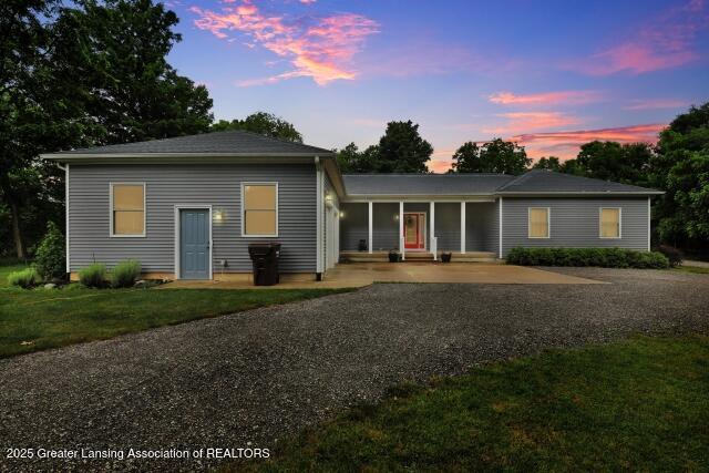 717 High Street, Charlotte, מישיגן 48813, ארצות הברית של אמריקה 