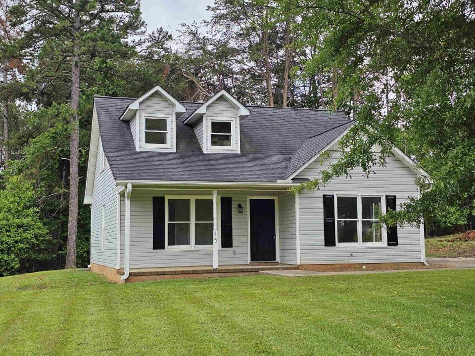 120 Salem St., Spartanburg, South Carolina 29302, USA