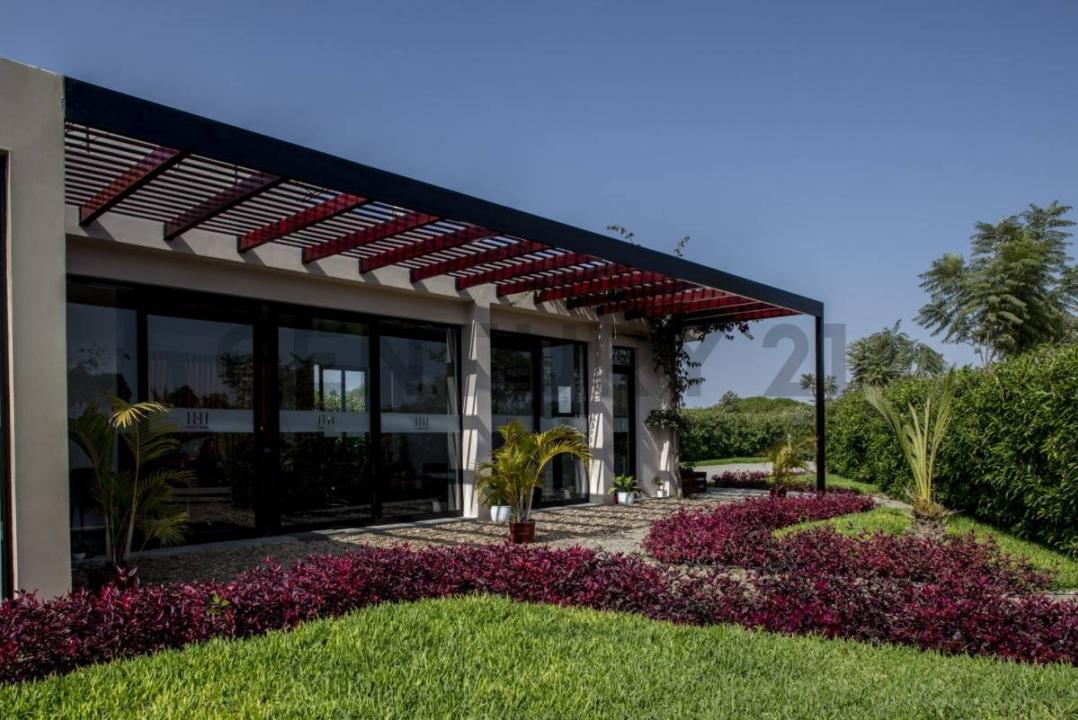 Fundo Hass Country Club - Km 203 Chincha Baja , Chincha, Ica 00001, Peru