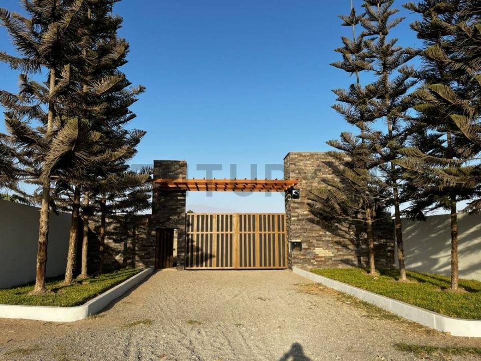 URB PARCELA 100 , Chincha, Ica 00001, Peru