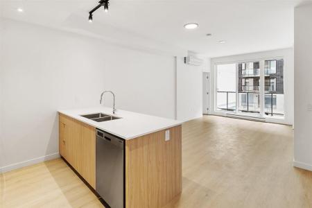 150  Rue du Séminaire, Montréal (Le Sud-Ouest), קוויבק H3C 2A3, קנדה 