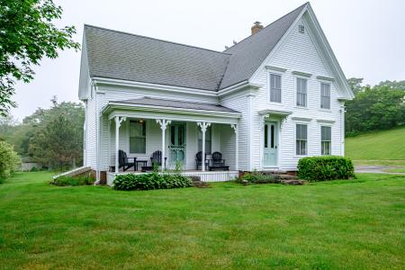 41 Southside Road, Bristol, Maine 04554, USA