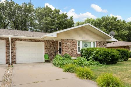 1009/1011 Dupont Avenue, Morris, Illinois 60450, États-Unis