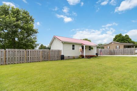 1821 State Highway 618 West, Crab Orchard, קנטאקי 40419, ארצות הברית של אמריקה