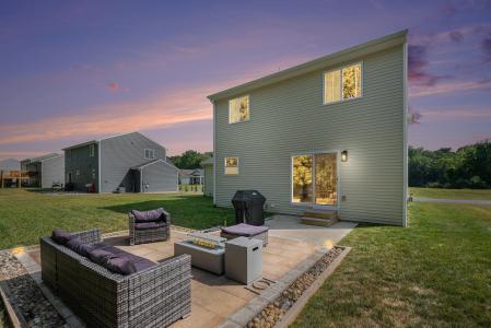 533 Swan River Drive, Benton Harbor, Michigan 49022, États-Unis