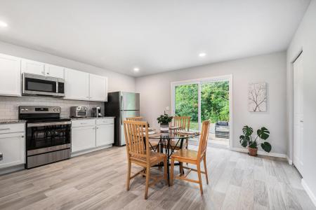 533 Swan River Drive, Benton Harbor, Michigan 49022, États-Unis