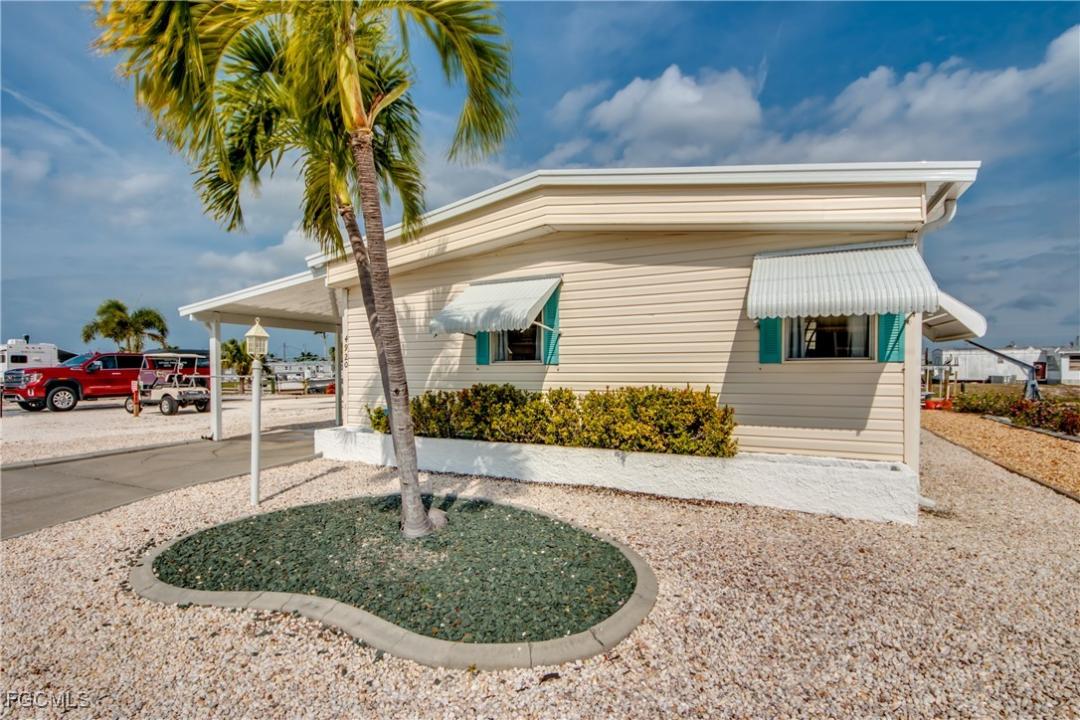 4920 Gulfgate Lane, St James City, Florida 33956, Stati Uniti
