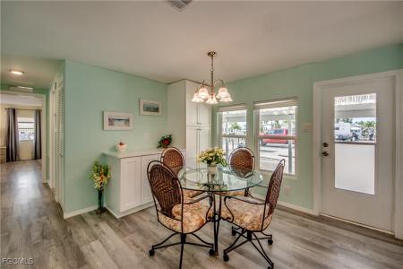 4920 Gulfgate Lane, St James City, Florida 33956, Stati Uniti