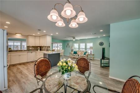 4920 Gulfgate Lane, St James City, Florida 33956, Stati Uniti
