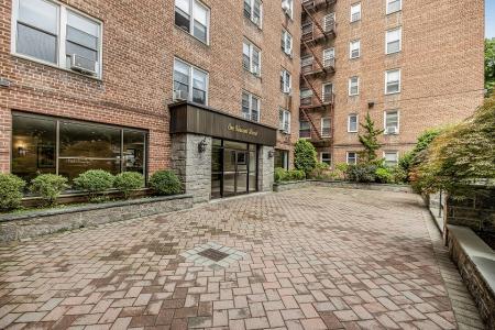1 Vincent Rd 4e, Bronxville, New York 10708