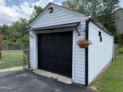 1317 Garden Drive, Kingsport, Tennessee 37664, USA