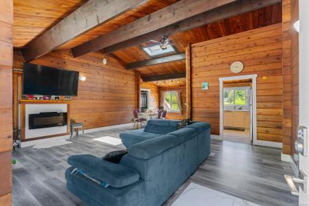 7425 LANTZVILLE RD, Lantzville, Colúmbia Britânica V0R 2H0, CANADÁ