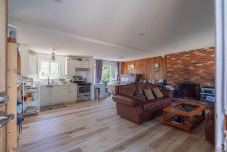 7405 LANTZVILLE RD, Lantzville, British Columbia V0R 2H0, Canada