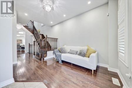 1526 DUSTY DRIVE, Pickering (duffin Heights), 安大略省 L1X 0C9, 加拿大