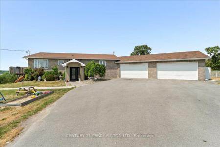 2121 ENRIGHT ROAD, Tyendinaga, Ontario K0K 2N0, Canadá