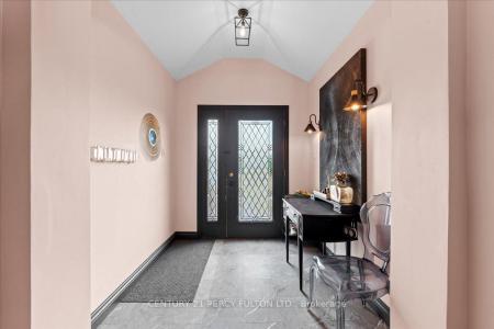 2121 ENRIGHT ROAD, Tyendinaga, Ontario K0K 2N0, Canadá