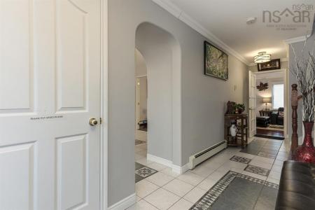7 ROXHAM CLOSE, Halifax Regional Municipality, Nova Scotia B3S 1G2, Canada