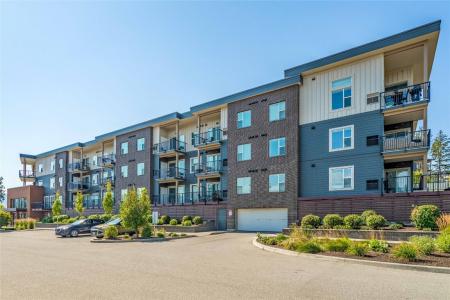 935 ACADEMY WAY, Kelowna, Colombia Británica V1V 3A9, Canadá