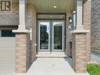 157 CACTUS CRESCENT, Hamilton, Ontario L8J 0M3, Kanada