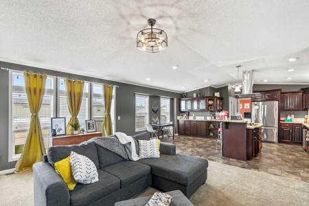 10615 88 STREET, Grande Prairie, Alberta T8X 1P5, Canada