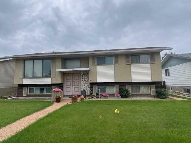 103 GREENBROOK ROAD E, Brooks, Alberta T1R 0J1, Canada