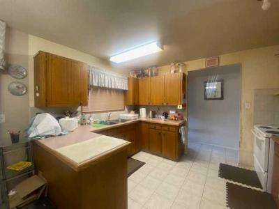 103 GREENBROOK ROAD E, Brooks, Alberta T1R 0J1, Canada