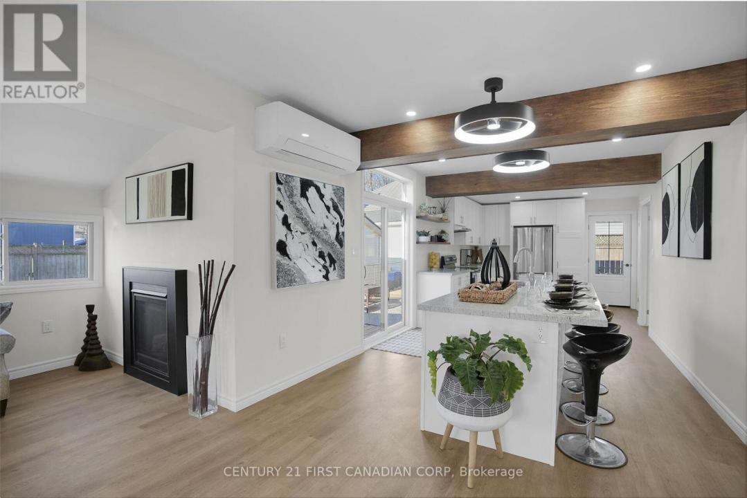 134 MAUD STREET, Central Elgin (port Stanley), 安大略省 N5L 1C9, 加拿大