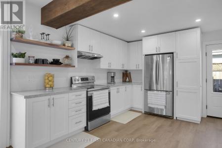 134 MAUD STREET, Central Elgin (port Stanley), 安大略省 N5L 1C9, 加拿大