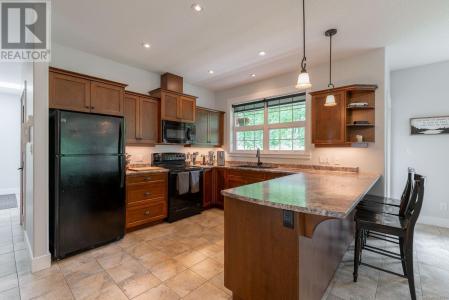 1156 ROCKY CREEK ROAD, Ladysmith, 不列颠哥伦比亚省 V9G 1K4, 加拿大
