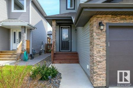 31 RIVIERE TERRACE, St. Albert, Alberta T8N 7N9, Canada