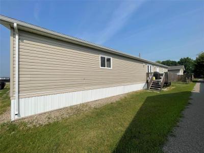 1146 HIGGINS DRIVE, Carberry, Manitoba R0K 0H0, Canada