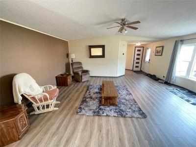 1146 HIGGINS DRIVE, Carberry, Manitoba R0K 0H0, Canada