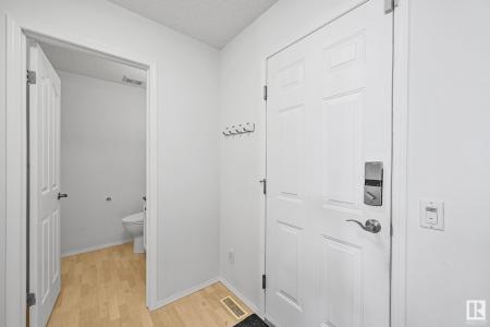 259 DUNVEGAN ROAD NW, Edmonton, Alberta T5L 5E5, Canadá