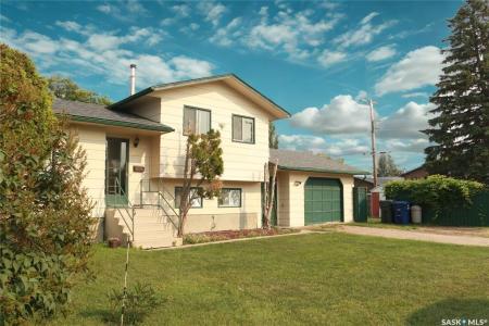 201 CANORA STREET E, Warman, Saskatchewan S0K 0A1, Canada