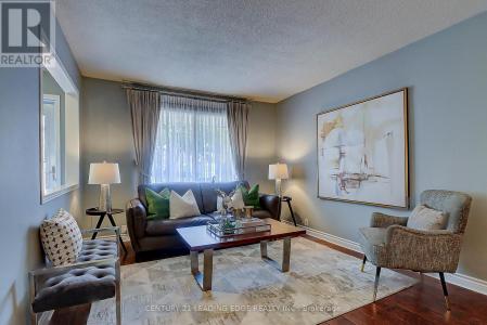 45 VANESSA ROAD, Markham (markville), אונטריו L3R 4W1, קנדה