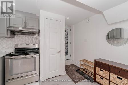 29 JESSOP DRIVE, Brampton (fletcher's Meadow), Онтарио L7A 3M8, Канада