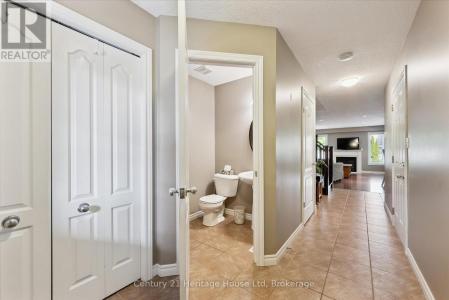 22 ACKER STREET, Guelph (grange Road), Ontario N1E 0G1, Kanada