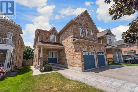 4876 POTOMAC COURT, Mississauga (hurontario), 安大略省 L5R 0B1, 加拿大