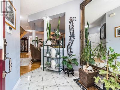 38 BOTTLEBRUSH DRIVE, Brampton (sandringham-wellington), Ontario L6R 2Z5, Canada