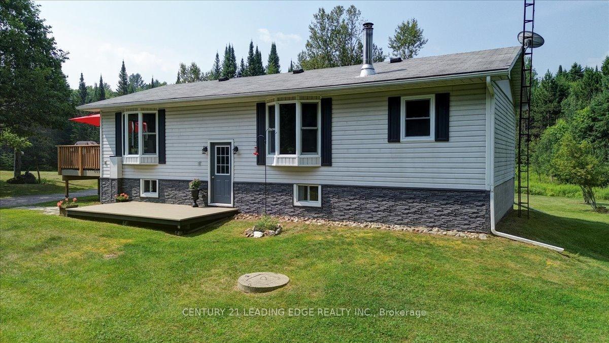 281 CRAWFORD ROAD, Bancroft, أونتاريو K0L 2L0, كندا