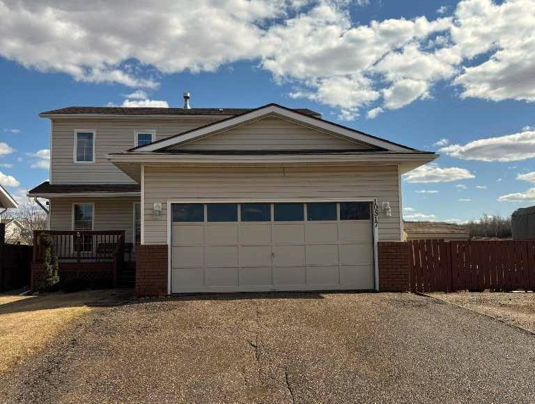 10517 82 STREET, Peace River, Альберта T8S 1M7, Канада