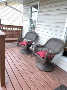 10517 82 STREET, Peace River, Альберта T8S 1M7, Канада