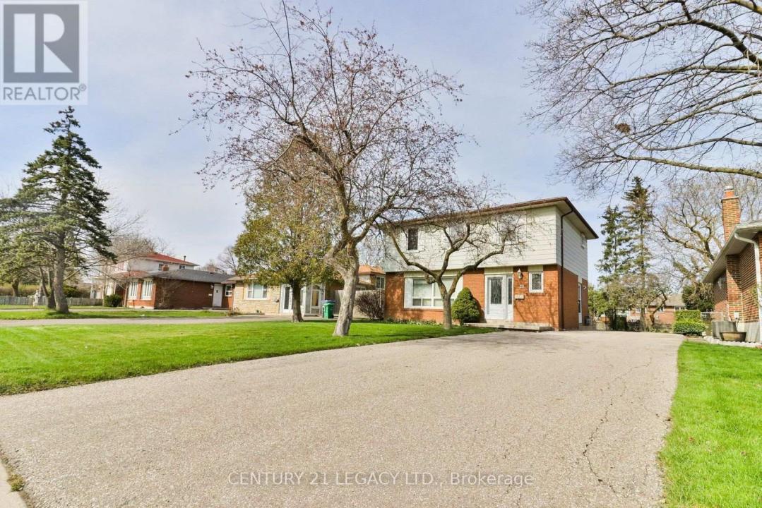 25 EDENBOROUGH DRIVE, Brampton (southgate), Ontario L6T 3A2, Kanada