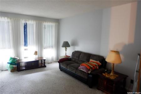 235 KING STREET, Coronach, Saskatchewan S0H 0Z0, Canada