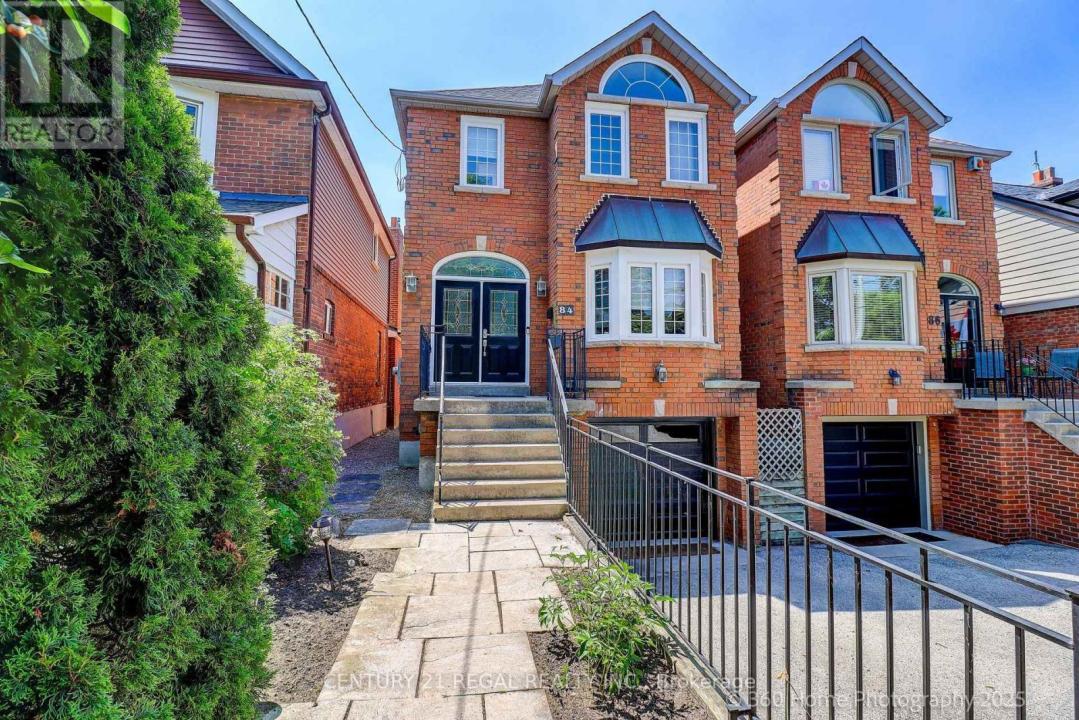 84 MALVERN AVENUE, Toronto (east End-danforth), אונטריו M4E 3E5, קנדה 