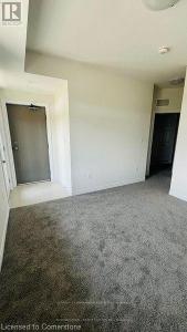 24 LOMOND LANE, Kitchener, Ontario N2R 1R7, Canada