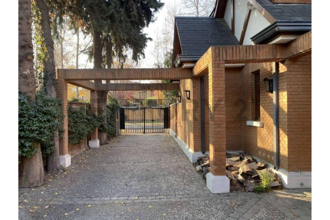 Santiago, Región Metropolitana De Santiago 00001, Chile