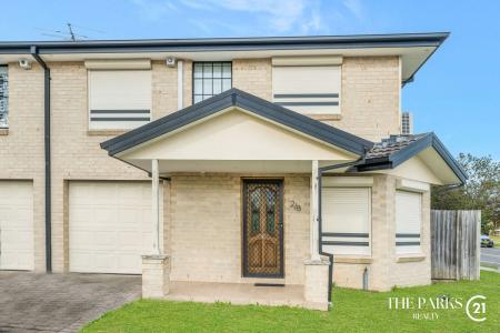 2/8 Owl Place, Green Valley, NSW 2168, Avustralya